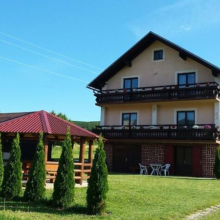 Jelena Hotel Кореница Екстериор снимка