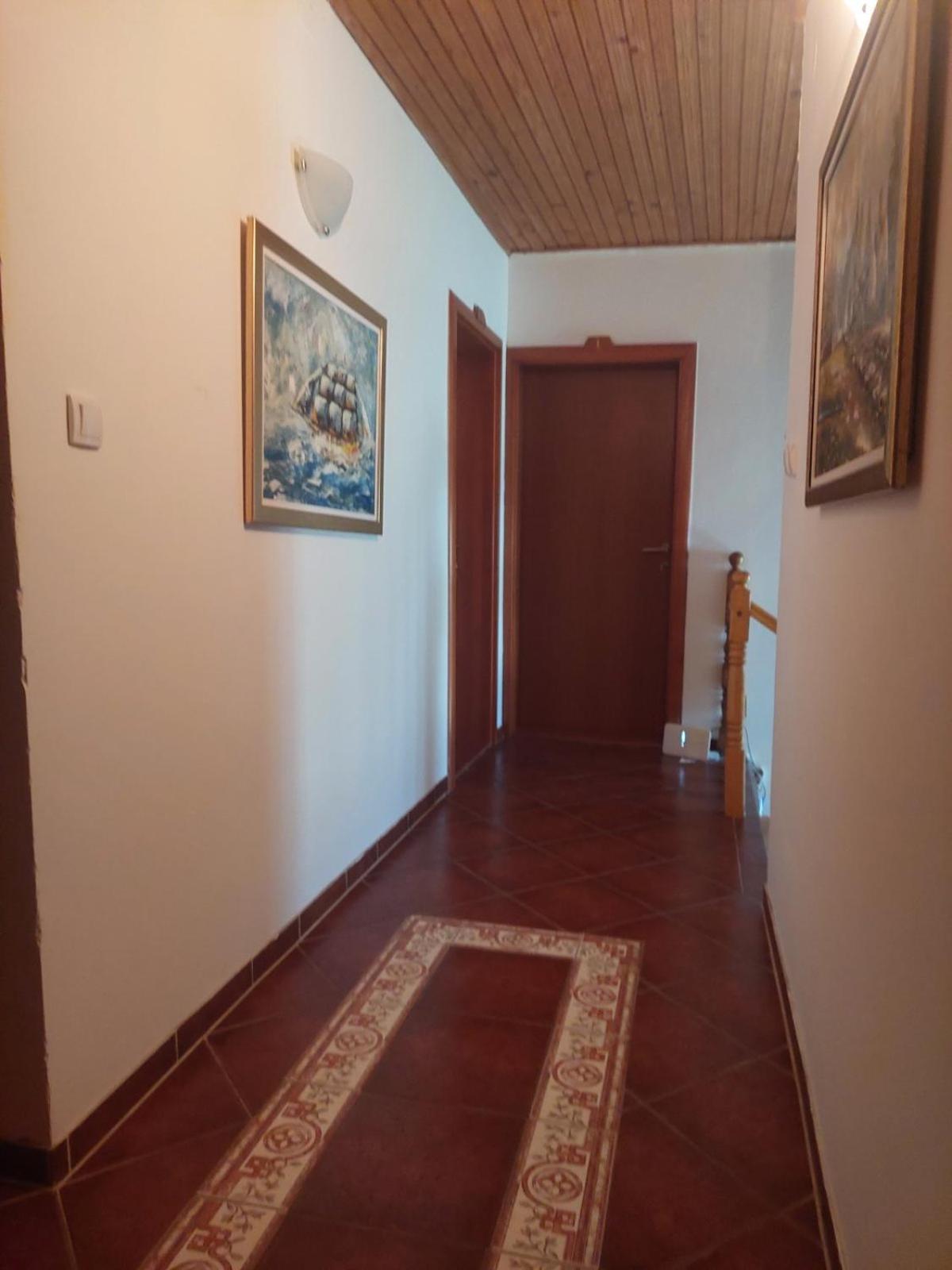 Jelena Hotel Кореница Екстериор снимка