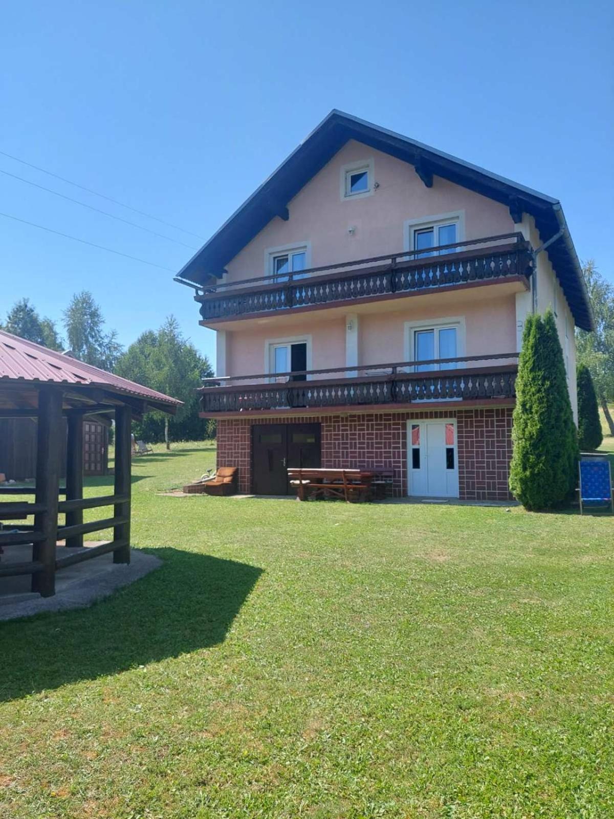 Jelena Hotel Кореница Екстериор снимка